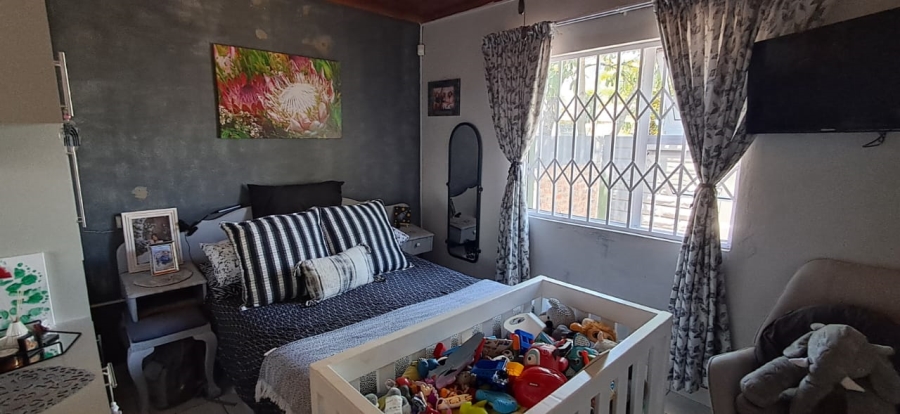 To Let 1 Bedroom Property for Rent in Abbotsford Eastern Cape